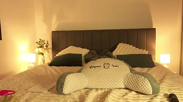 DianaaLightのライブXXXチャット
