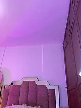 LoveQueen2 - fingering pussy