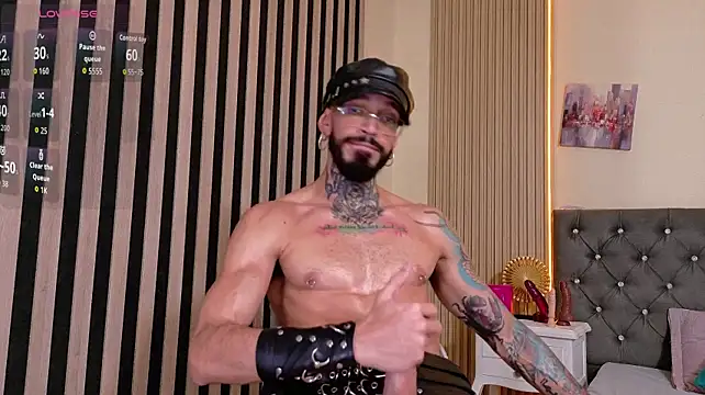 צ'אט XXX בשידור חי של Simon_Rz