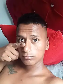 Show modela Axel_Pornga na web-kameri