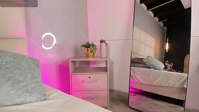 Mell_muller - DOMI AND FUCK MY DILDO (CLOSE UP)