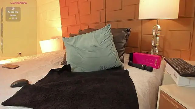 NaomyRivera - 🍑 10 ass slaps