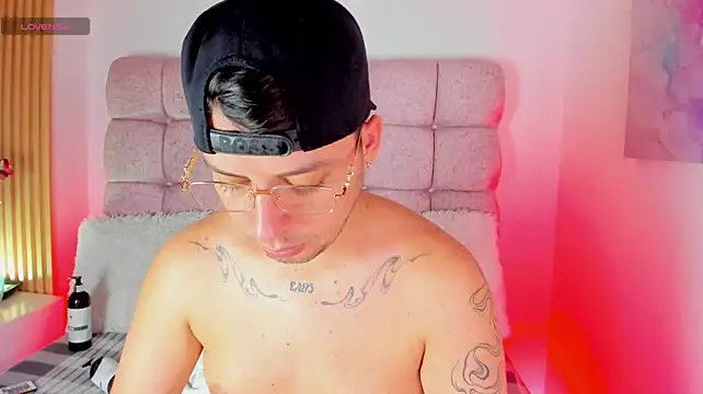 XXX chat uživo modela Jonath_1