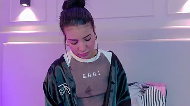 NaomiKlarc - spank ass x5