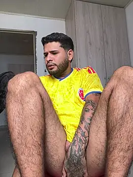 brayansequera27 Adlı Modelin Canlı XXX Sohbeti