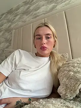 blondetart69 Chat XXX in diretta