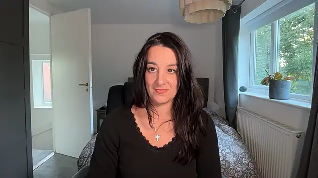 Chat +18 de yourcassiexo ao vivo