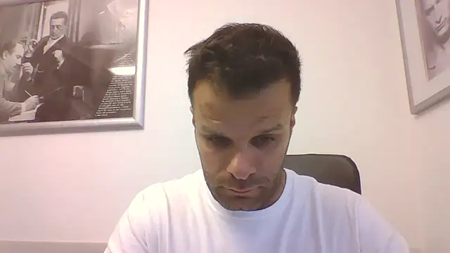 Chatroom XXX en direct de FROCETTO93