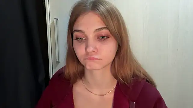 Babysmall_girl - show wet tongue