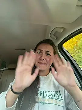 Živý XXX chat BrunetteNymph