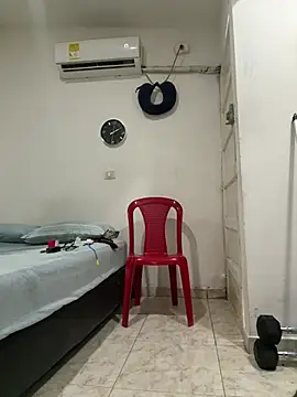 צ'אט XXX בשידור חי של bigdick211292