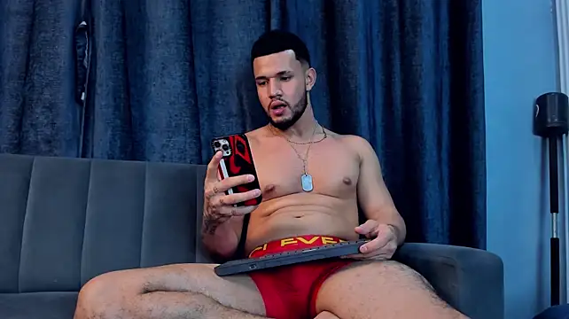 Chat +18 de masoncole_ ao vivo