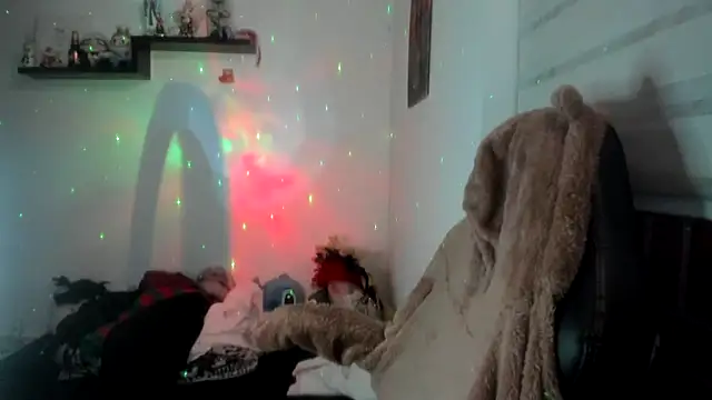 Chat +18 de Shaddycute_ ao vivo