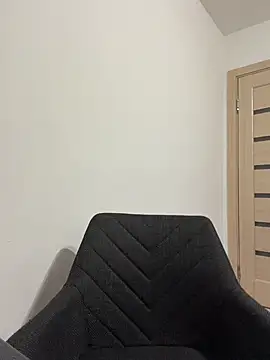 Chat +18 de Sinnmara ao vivo