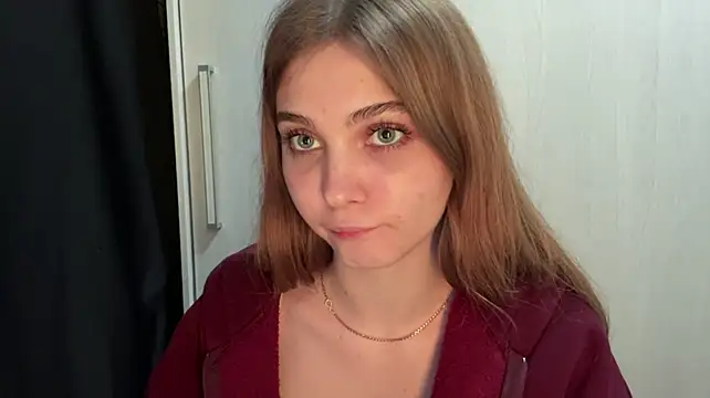 Chat +18 de Babysmall_girl ao vivo