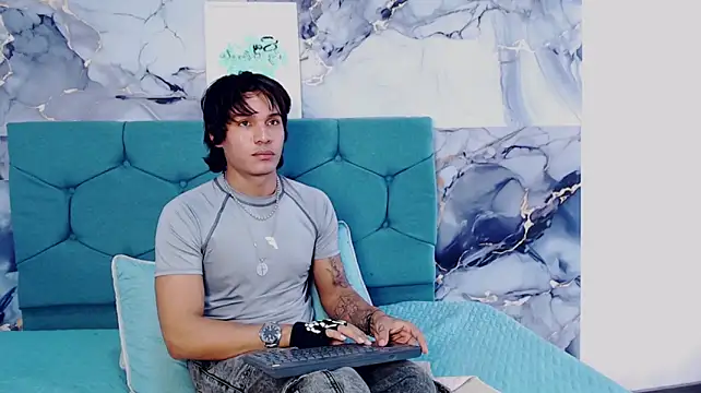 MaximilianRoth 라이브 XXX 채팅