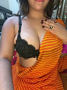 Chat +18 de Cute_Hasina_1122 ao vivo