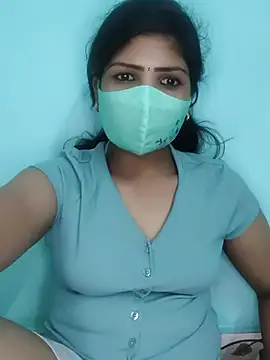 Živý XXX chat Tamil_SweetHeart
