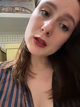 Chat XXX en directo de Dina_Tease