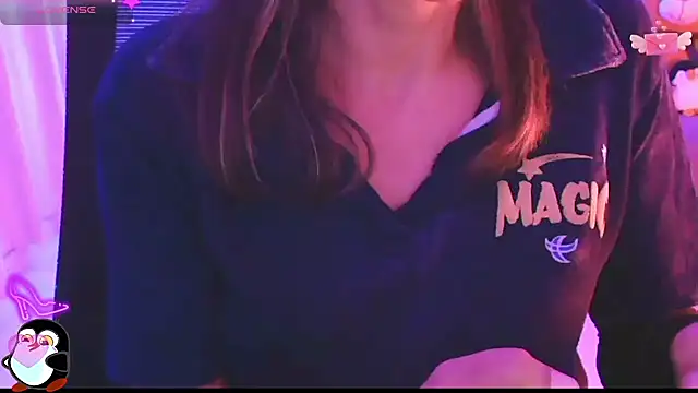 Blunt_Chic – Naživo XXX chat