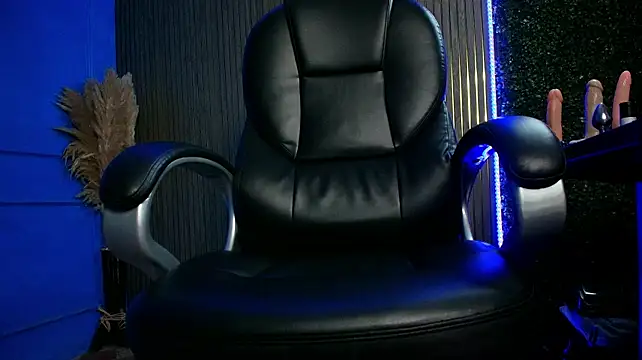 Chat XXX en directo de NEOSLY_7