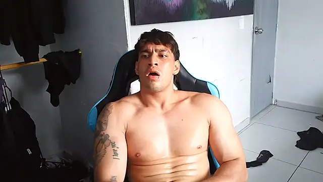 Chat XXX ao vivo de latin_party007