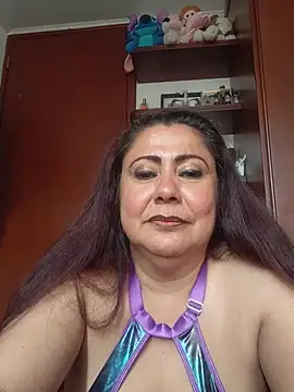 دردشة EmmaJhomson الجنسية المباشرة