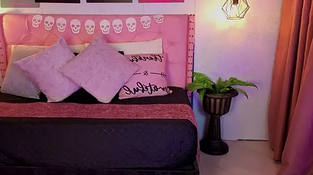 دردشة dark__nymph الجنسية المباشرة