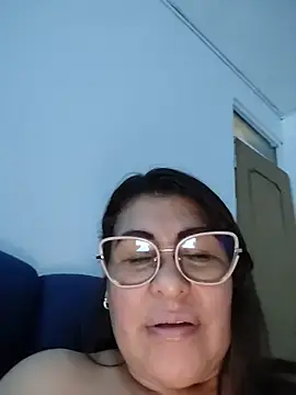 Chat XXX ao vivo de AlexxiaaMat