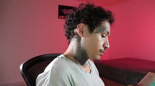 Živý XXX chat trieone