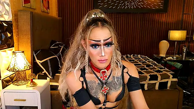 Chat +18 de HorseCockDivine ao vivo