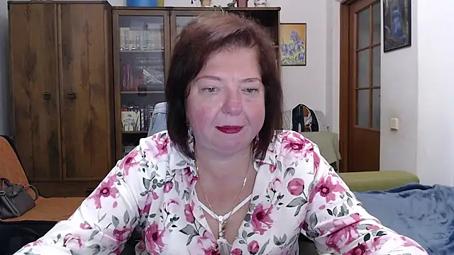 XXX chat uživo modela Violet_Pulse