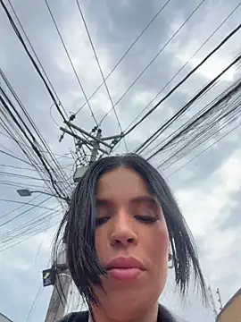 Chat +18 de Rafaellaz ao vivo