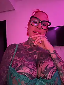CatCoxx Live XXX-chat
