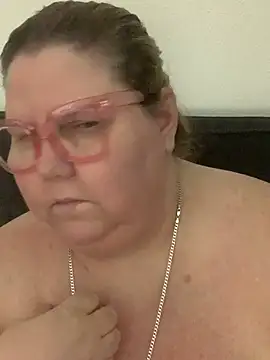 Chat +18 de TheMotherPearl ao vivo