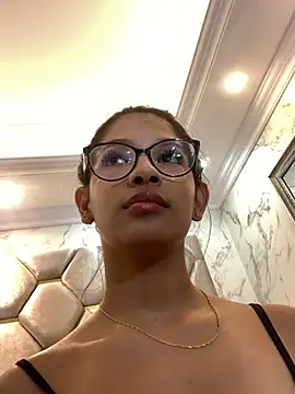 Chat +18 de Chloe-palmer ao vivo