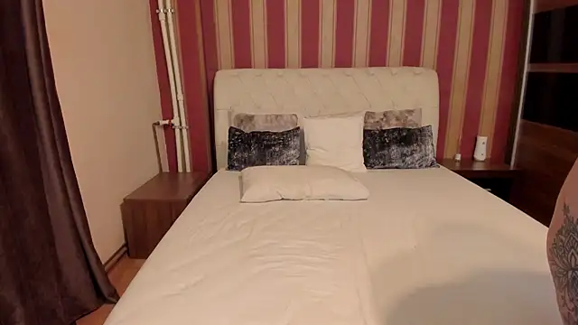 צ'אט XXX בשידור חי של LexieMinx