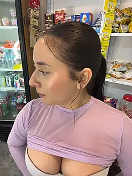 Czat XXX na żywo – kysha_00