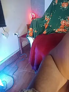 Chat +18 de SharomRaw ao vivo