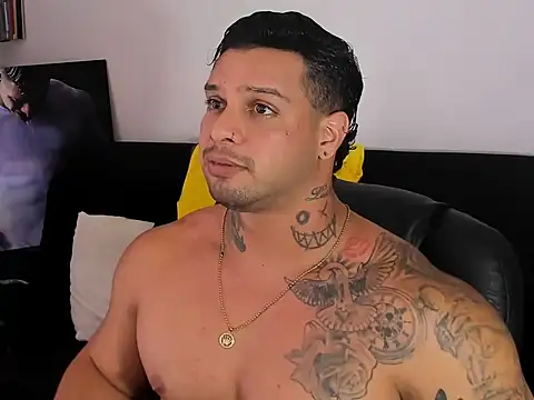 MarckMathews Live XXX Chat
