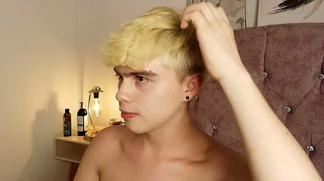 Ian_Stone Live XXX-Chat