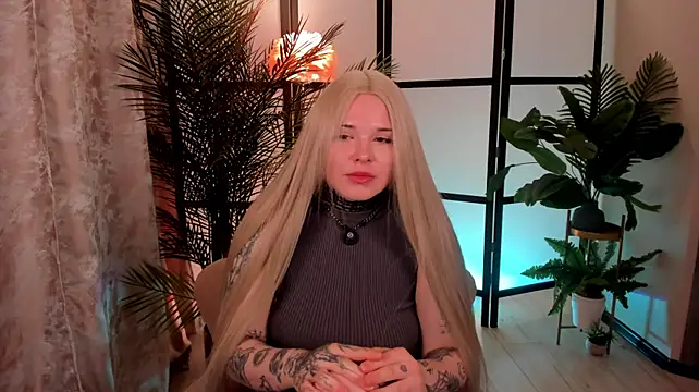 LynnBurns' Live XXX Chat