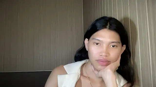 Chat +18 de Yourgoddess_jayve ao vivo