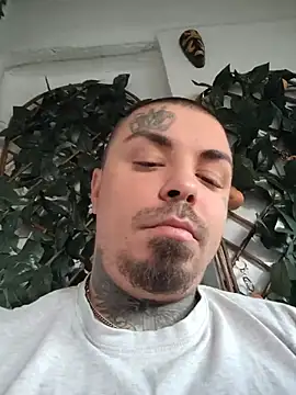 Chat XXX en directo de Berti3128