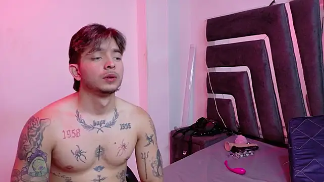 AliceandMax Live XXX-chat