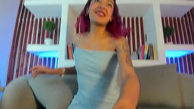 Chatroom XXX en direct de Violetta_Leon