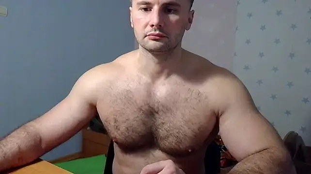 muscle_uncut – Naživo XXX chat