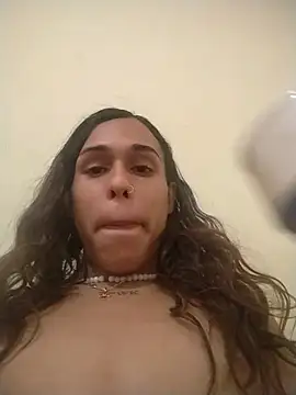 pretty_ariiel Chat XXX live
