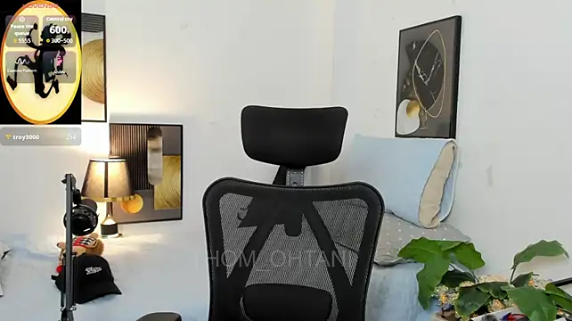 Онлайн чат XXX Thom_Ohtani