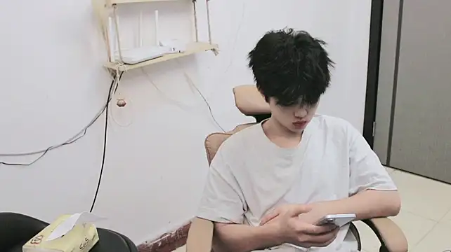 Vcc_1234のライブXXXチャット